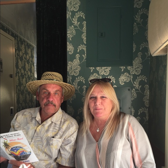 Meet your Posher, Tamara - Picture 1 of 1